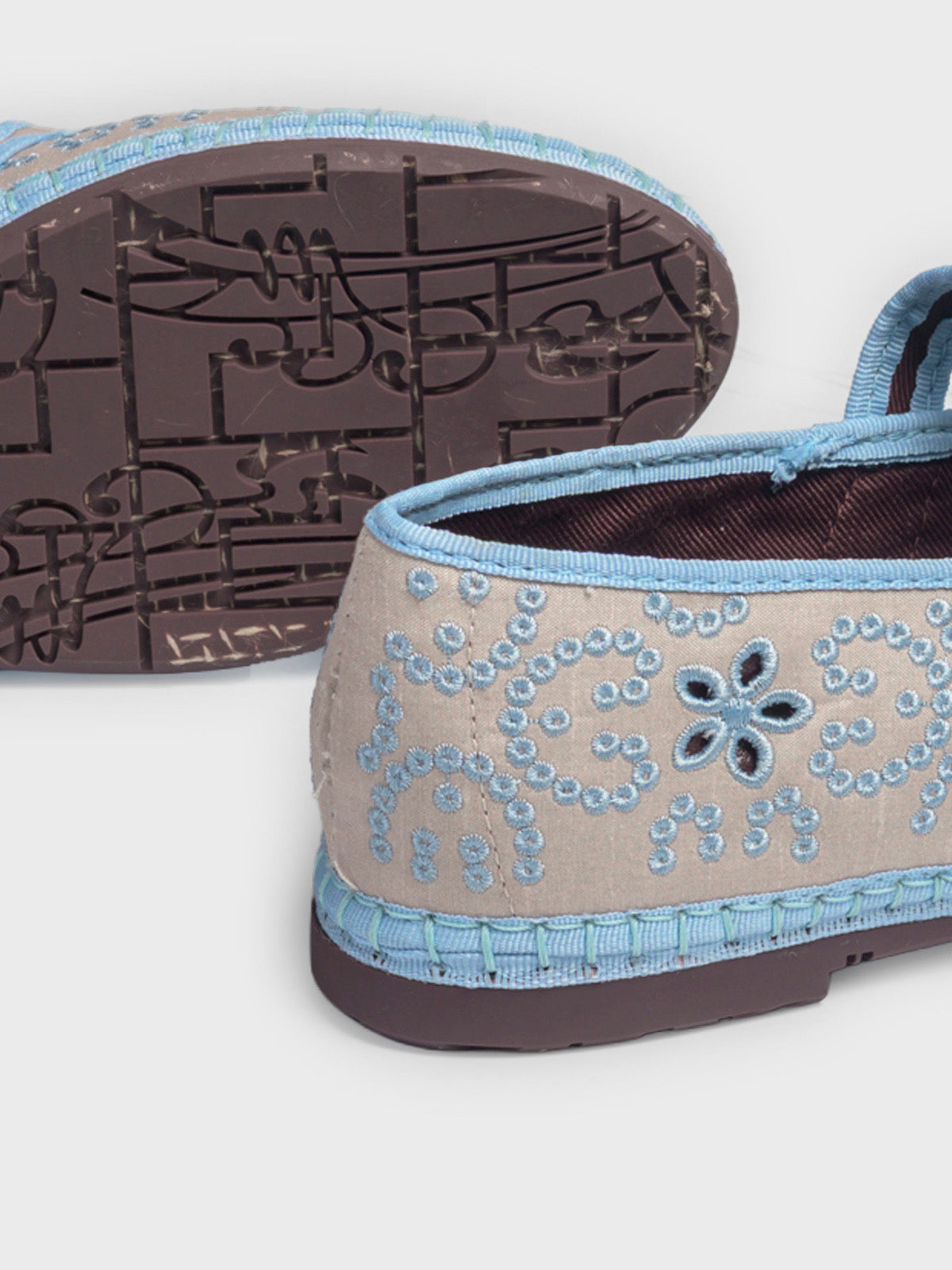 Eyelet Embroidered Claire